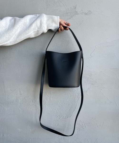 YAHKI（ヤーキ） ショルダーバッグ バッグ クロスボディ バケツ型2WAY