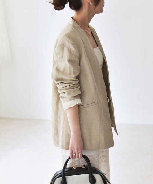 「quaranciel」 ノーカラージャケット ONE SIZE ナチュラル レディースの画像
