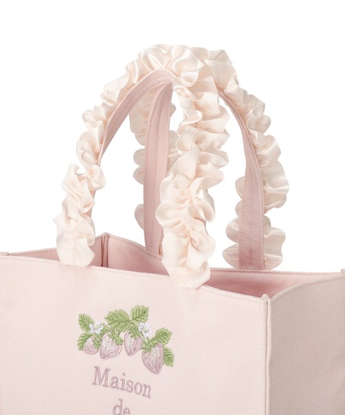 Maison de FLEUR（メゾンドフルール） トートバッグ いちごフリル