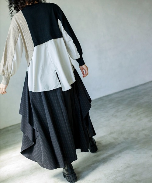 「OSMOSIS」 「loaf」パンツ ONE SIZE グレー レディースの画像