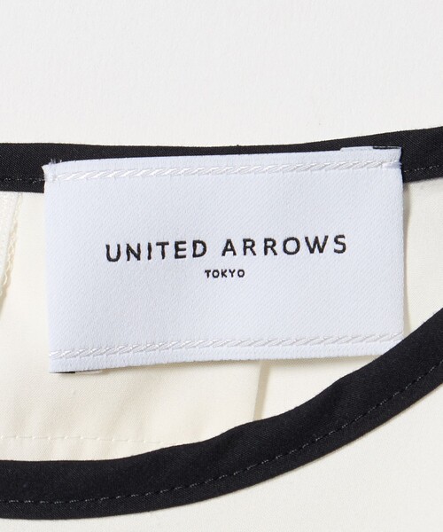 新品 UNITED ARROWS ブラウス 半袖 ブラック ホワイト UNITED ARROWS（ユナイテッドアローズ） ブラウス シャツ 半袖