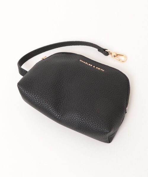 未使用級✨チャールズ&キース ポーチ付ショルダーバッグ ブラック　ホーボー CHARLES ＆ KEITH（チャールズ&キース） ショルダーバッグ バッグ