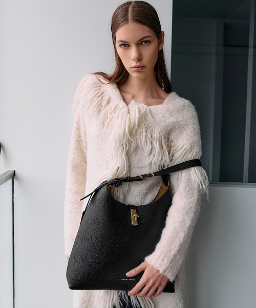 CHARLES ＆ KEITH（チャールズ&キース） ショルダーバッグ バッグ
