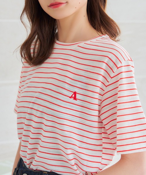 Isn't She？ tシャツ ボーダー刺繍ロゴTシャツ レディース
