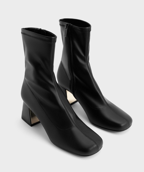 CHARLES ＆ KEITH ブーツ メタリック トラペーズヒールアンクル