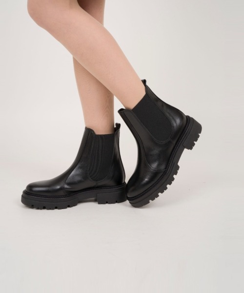 ENESS /チェルシーブーツ　サイズ36（23センチ） ENESS /チェルシーブーツサイズ36（23センチ）