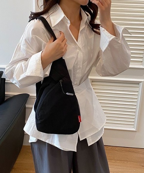 バッグ lakikun PUMA x MAISON KITSUNÉ Waist Bag | PUMA