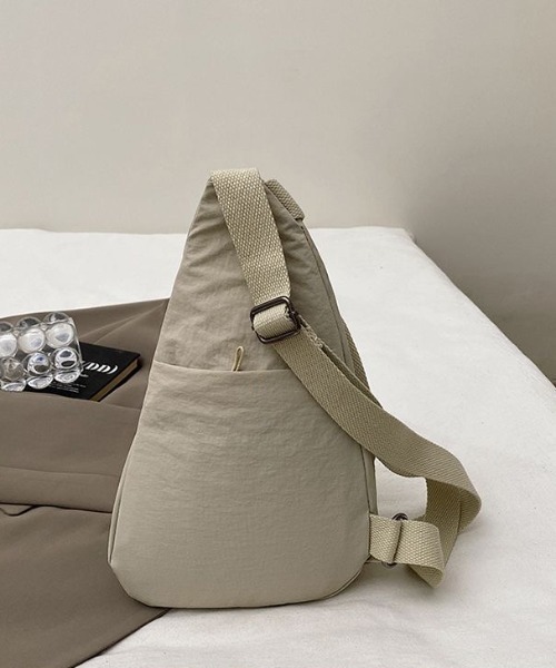 バッグ3 FreeZone ショルダーバッグ ナイロン三角スリングバッグ メンズ