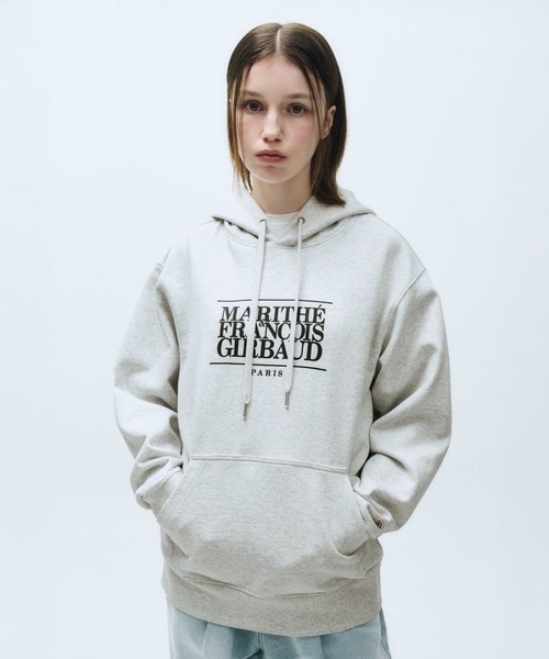 Marithe + Francois Girbaud クラシックロゴ パーカー MARITHE + FRANCOIS GIRBAUD パーカー CLASSIC LOGO HOODIE