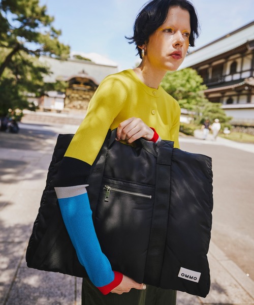 OMMO（オーエムエムオー） トートバッグ PADDED NYLON 2WAY WIDE TOTE