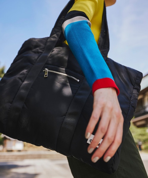 OMMO（オーエムエムオー） トートバッグ PADDED NYLON 2WAY WIDE TOTE