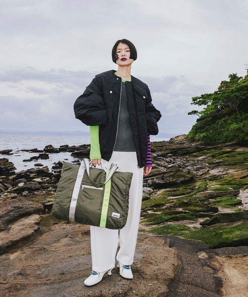OMMO（オーエムエムオー） トートバッグ 大きめ PADDED NYLON 2WAY