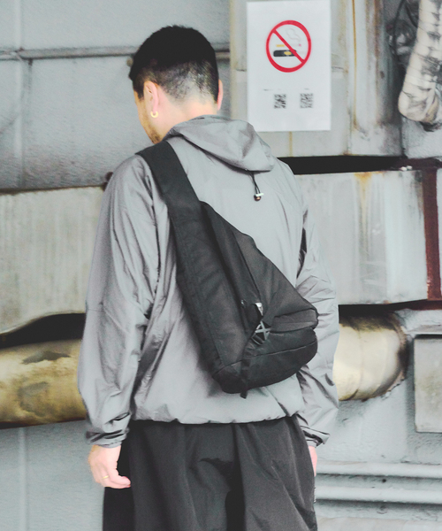 WISM（ウィズム） ショルダーバッグ Dan Gee / ダン ジー FOLD BAG