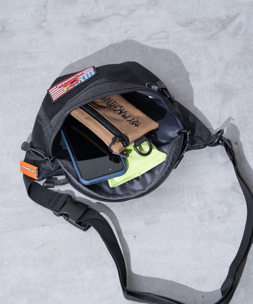 JUGLANS（ユグランス） ウエストポーチ 「TOYMACHINE」SLING BAG