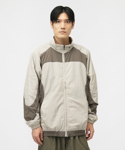 オークリー　ナイロンジャケット OAKLEY（オークリー） ナイロンジャケット NEW RETRO WIND JACKET 1.0