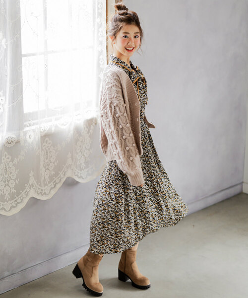 「OLIVE des OLIVE」 長袖ワンピース FREE ベージュ レディース_画像8