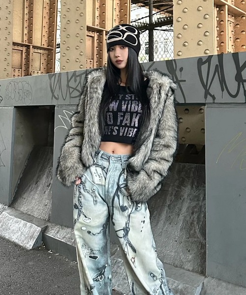 KsG tシャツ レタリングクロップドトップス レディース メンズ