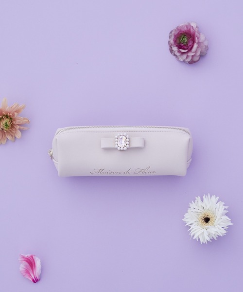 Maison de FLEUR（メゾンドフルール） ポーチ パールビジュー合皮 