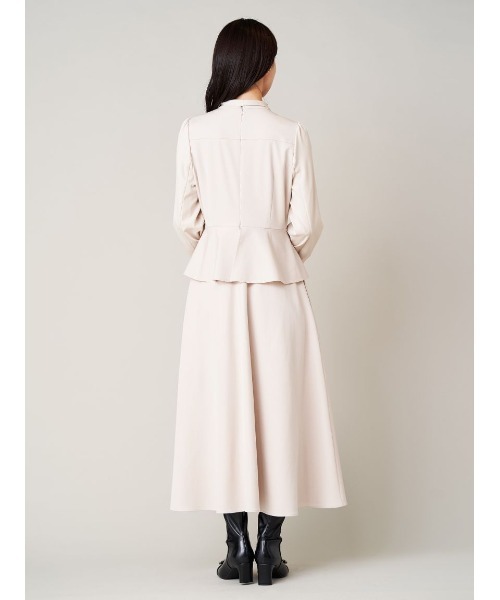 「CELFORD」 長袖ワンピース 36 ベージュ レディースの画像