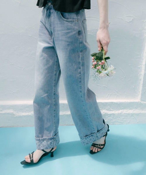 デニムリメイク☆レトロクラシックシャビータグ✨️お花 デニムリメイク☆レトロクラシックシャビーお花✿✕お花✿タグ✨️革