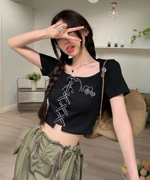 tシャツ Y2K ショート丈クロスレースアップ クロップド T シャツ