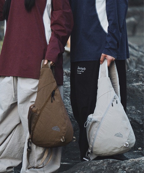 DAY CLOSET ショルダーバッグ バッグ 「軽量/撥水加工/ショルダー
