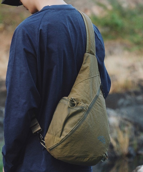DAY CLOSET ショルダーバッグ バッグ 「軽量/撥水加工/ショルダー