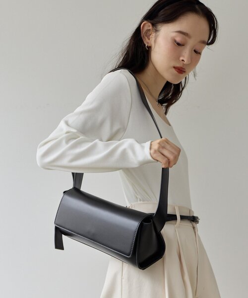 ショルダーバッグ バッグ 「Noka」ロングベルトワンハンドルフラップショルダーバッグ「WEB限定」 レディース | Discoat | 06