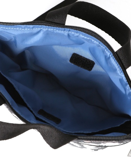 新品・タグ付きLESPORTSAC ボディバッグ 青 レスポートサック(LeSportsac) ボディバッグ・ウエストポーチ