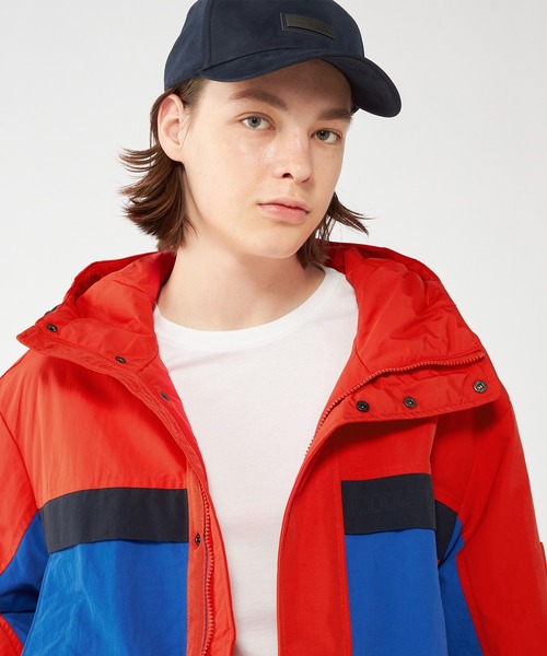 TOMMY HILFIGER（トミー・ヒルフィガー） ナイロンジャケット 