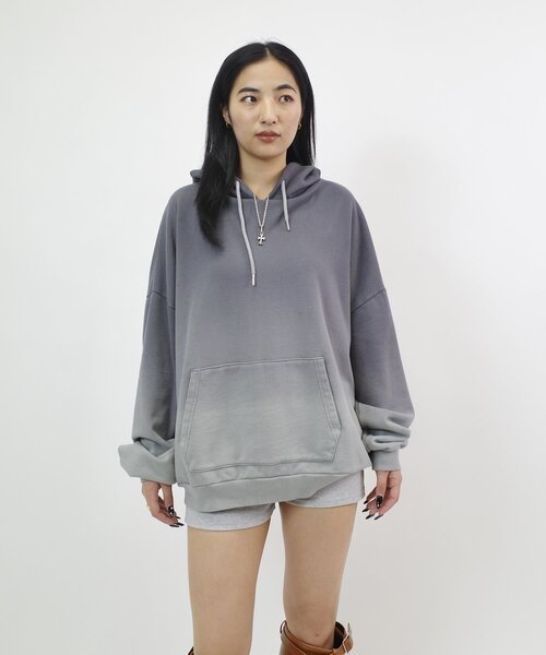 【MATERIAL DEPT.】グラデーションカラー★フード付きパーカー WHO'S WHO gallery パーカー グラデーションパーカー レディース