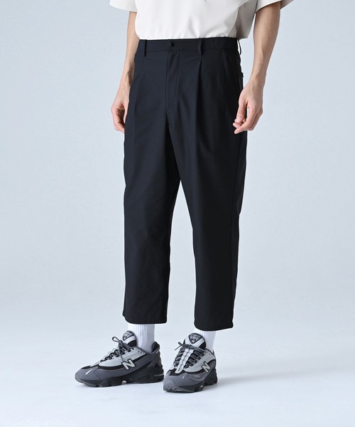 v*a様 New Balance WIDE TAPERED スラックス ブラック New Balance スラックス MET24 Wide Tapered Fit メンズ
