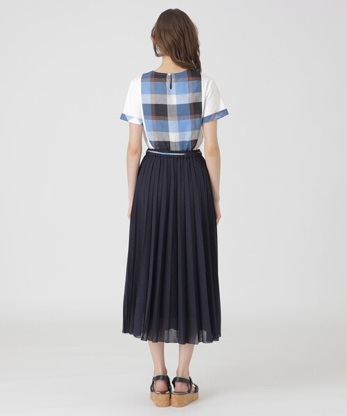 BLUE LABEL CRESTBRIDGE（ブルーレーベルクレストブリッジ） スカート