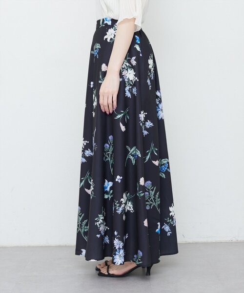 natural couture スカート ガーデンフラワー柄フレアスカート