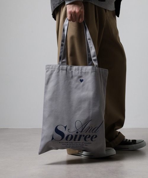 ＆soiree（アンドソワレ） トートバッグ メッセージロゴプリントトート