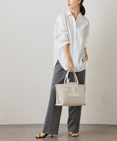 IACUCCI（イアクッチ） ハンドバッグ FREE ライトグレー レディース