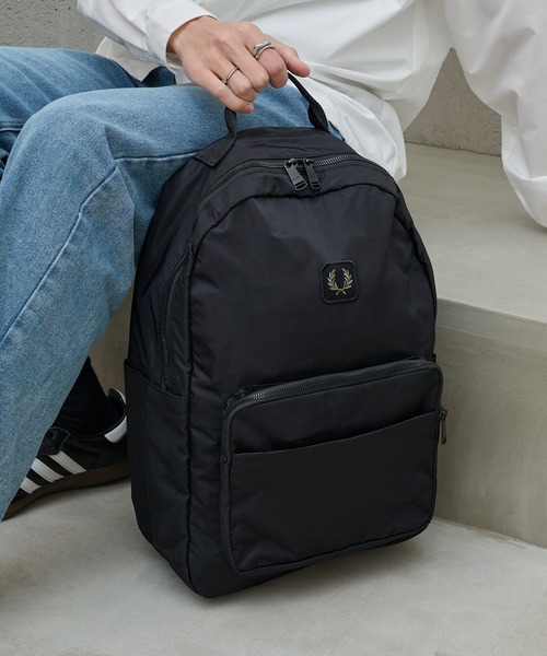 FRED PERRY（フレッドペリー） デイバック リュック 「FRED PERRY