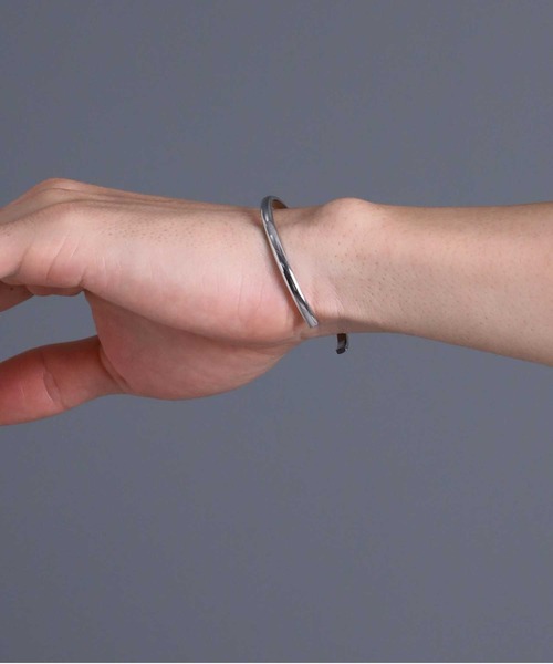 LION HEART（ライオンハート） バングル 「限定展開」“LH-1”ラウンド