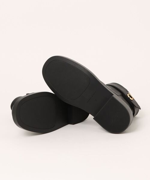 CHARLES ＆ KEITH ブーツ メタリックアクセント アンクルブーツ