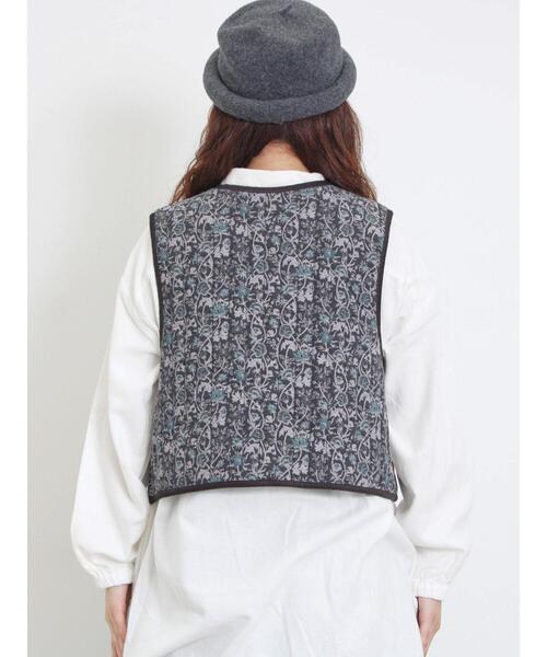 新品】キルティング ベスト サルーチェ saruche 花柄 インド