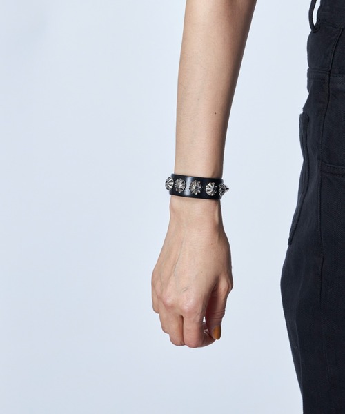 TOGA PULLA 国内買付 METAL BANGLE 1 (TOGA/ブレスレット