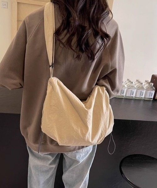 FreeZone ショルダーバッグ ドローストリングナイロンショルダーバッグ