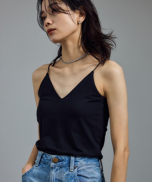 サロン アダム エ ロペ（SALON adam et rope’ ）/ベア天カップ付きVネックキャミソール［UVケア・接触冷感］ SALON adam et rope'（サロン アダム エ ロペ） キャミソール ベア天