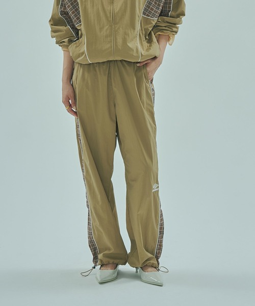 umbro（アンブロ） パンツ (UMBRO × ROSE BUD)NYLON PANTS レディース
