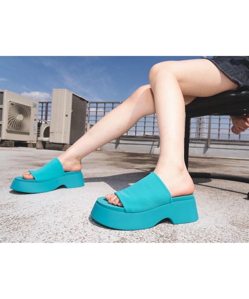 「STEVE MADDEN」 フラットサンダル 24.5cm ターコイズブルー レディース_画像5