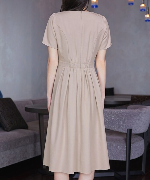 極美品！TOCCA⭐︎半袖⭐︎ひざ丈ワンピース⭐︎6号⭐︎セレモニー Tiaclasse ワンピース 半袖 「おのののかさん着用」半袖＆長袖選べる
