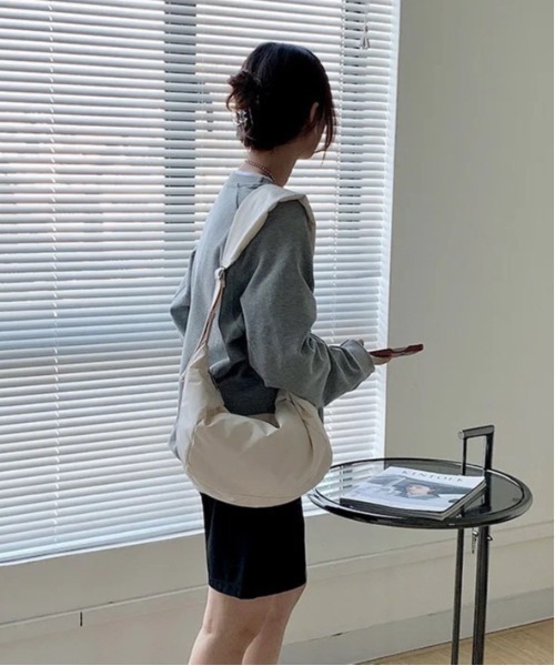 「BARELY BLUE」 ショルダーバッグ FREE ブラック レディース_画像9