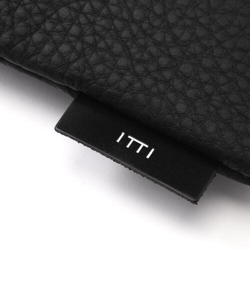 「ITTI」 ハンドバッグ F ブラック レディースの画像