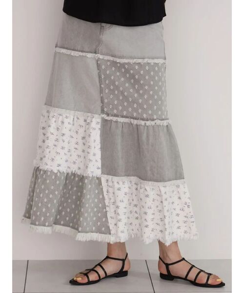 デニムスカート Patchwork tiered denim skirt