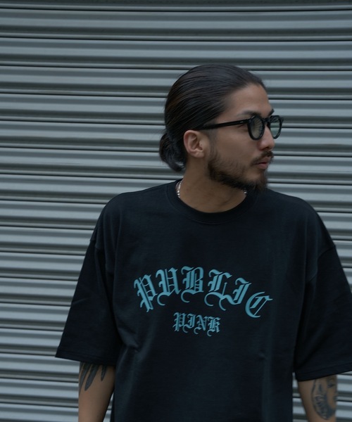 BARROWのロゴが入ったピンクのTシャツ！男女兼用、サイズはSサイズ。 BARROWのロゴが入ったピンクのTシャツ！男女兼用、サイズはSサイズ。